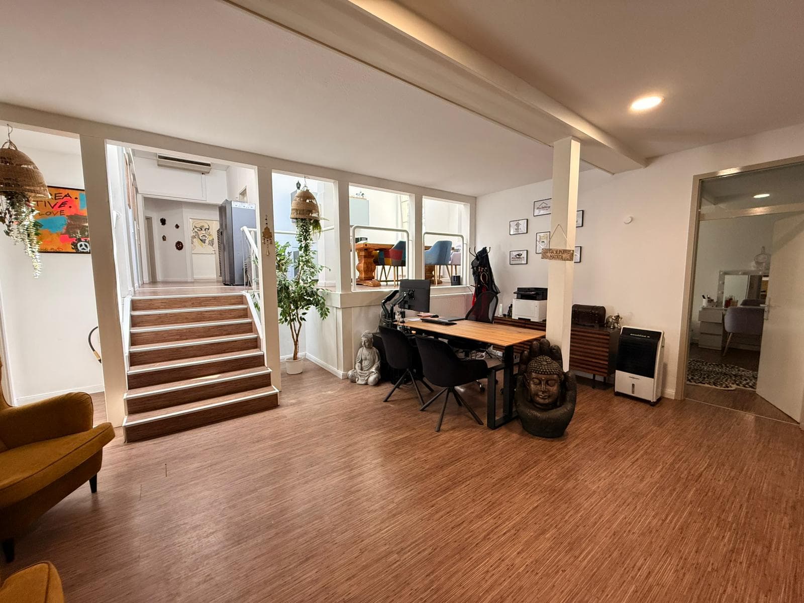 Büroraum in gepflegter Bürogemeinschaft in 1A Lage